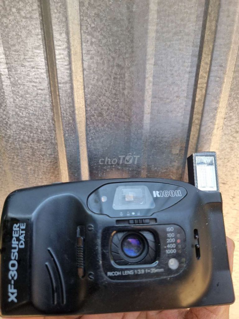 Thanh lý máy chụp hình giá rẻ. Mua bán Máy ảnh, Máy quay tại Thành phố Buôn Ma Thuột Đắk Lắk được đăng bởi Hoàng Quân Vương  hình 1
