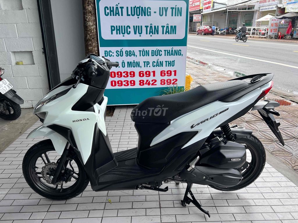 Vario 150 2019 trắng đen.. Mua bán Xe máy tại Quận Ô Môn Cần Thơ được đăng bởi Trần Tùng hình 2