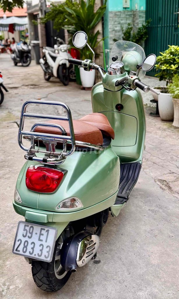 Piaggio LX 125ie салатовый