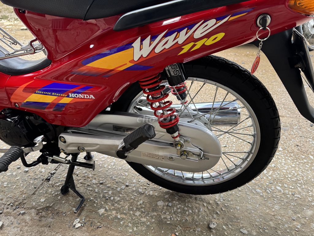 Cần bán wave 110 đời 1998 xe màu đỏ. Mua bán Xe máy tại Quận Cái Răng Cần Thơ được đăng bởi Hoàng bảo Cao hình 11