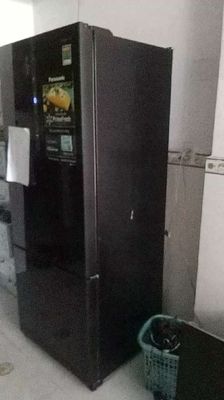 Tủ lạnh Panasonic Side by Side màu đen.. Mua bán Tủ lạnh tại Quận Tân Bình Tp Hồ Chí Minh được đăng bởi Đức Minh hình 1