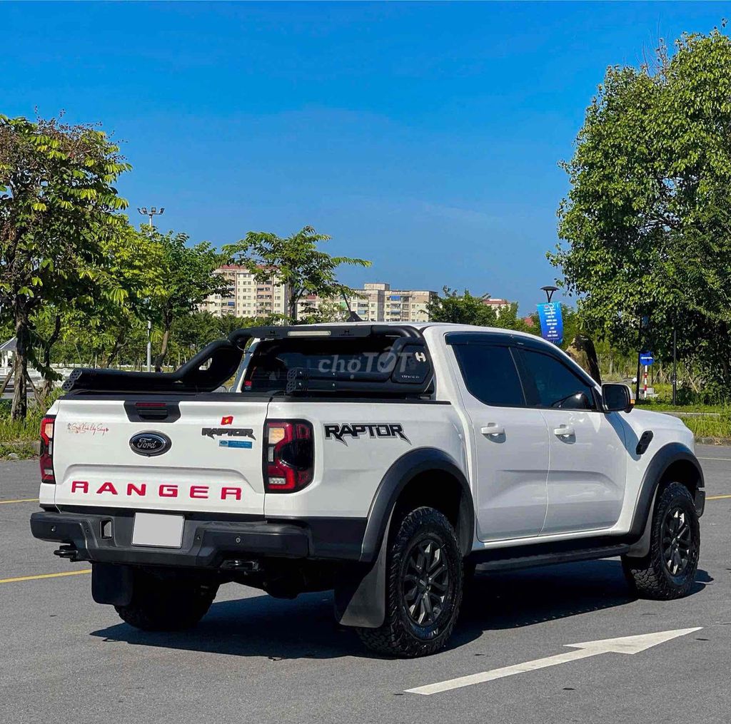 Ford Raptor 2025 4000km. Mua bán Ô tô tại Quận Long Biên Hà Nội được đăng bởi Mr Tài Oto hình 3