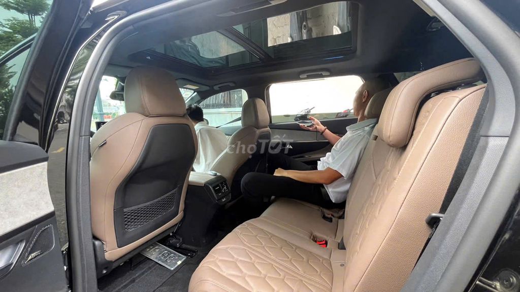 Peugeot 5008 2024 GT 1.6 AT siêu lướt 11000 km. Mua bán Ô tô tại Quận Gò Vấp Tp Hồ Chí Minh được đăng bởi NGUYỄN MINH VUA XE LƯỚT hình 5