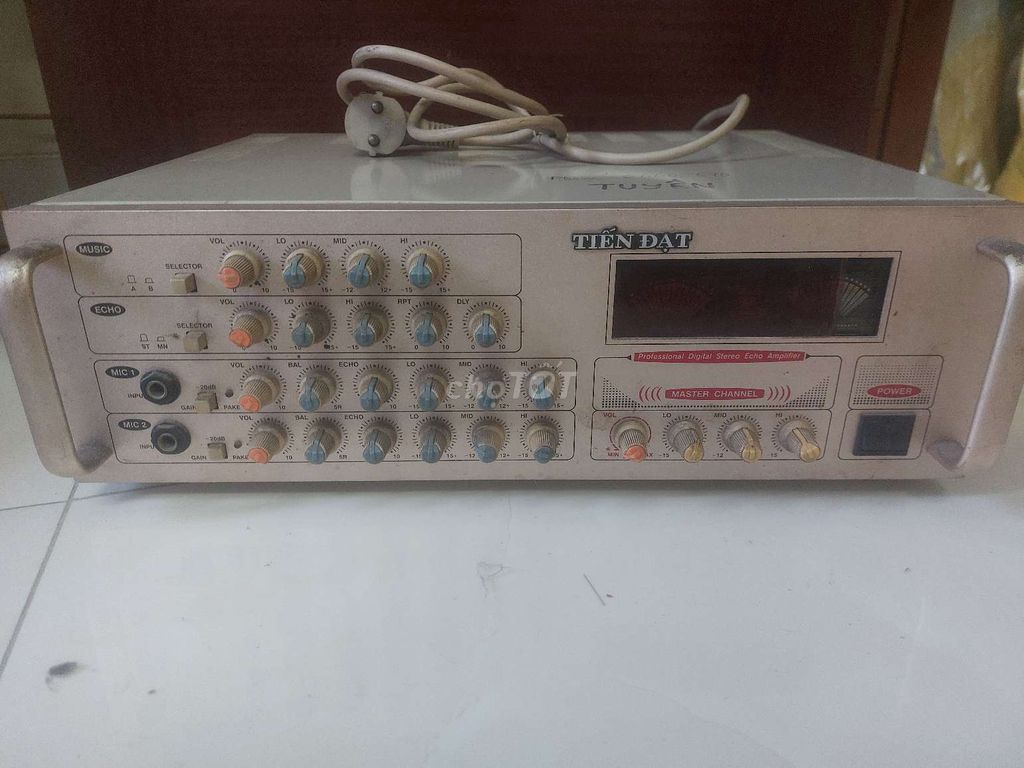 Amply karaoke Tiến Đạt Xám. Mua bán Tivi, Âm thanh tại Quận 4 Tp Hồ Chí Minh được đăng bởi nguyễn Thanh Huy hình 1