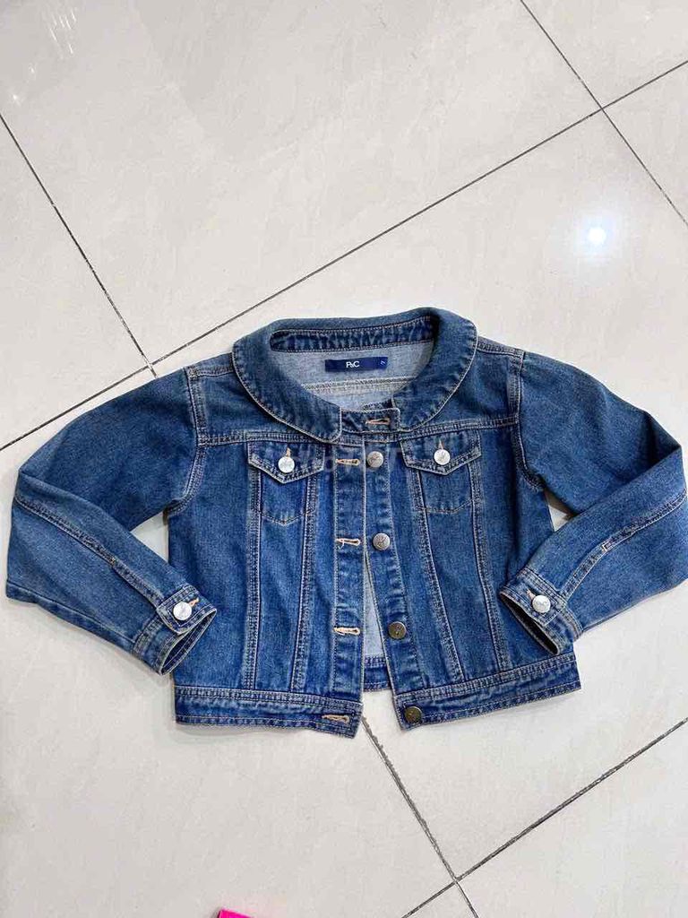Áo khoác jean bé gái size Eo 56cm,Cao 1m30,mới 80%. Mua bán Mẹ và bé tại Quận 5 Tp Hồ Chí Minh được đăng bởi TuongAnh hình 1