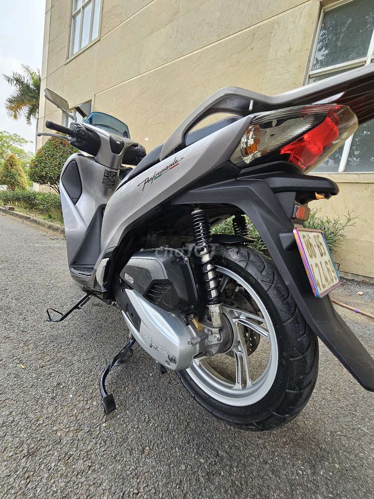 Honda SH Серебристый 2019 ABS