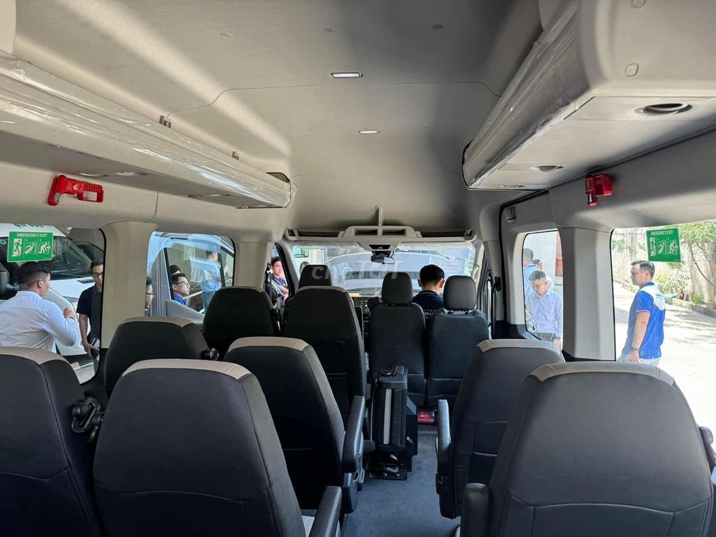 Ford Transit 2024, Phom mới, 3 phiên bản, Giao T7. Mua bán Ô tô tại Quận Hoàng Mai Hà Nội được đăng bởi Ford Pháp Vân hình 7