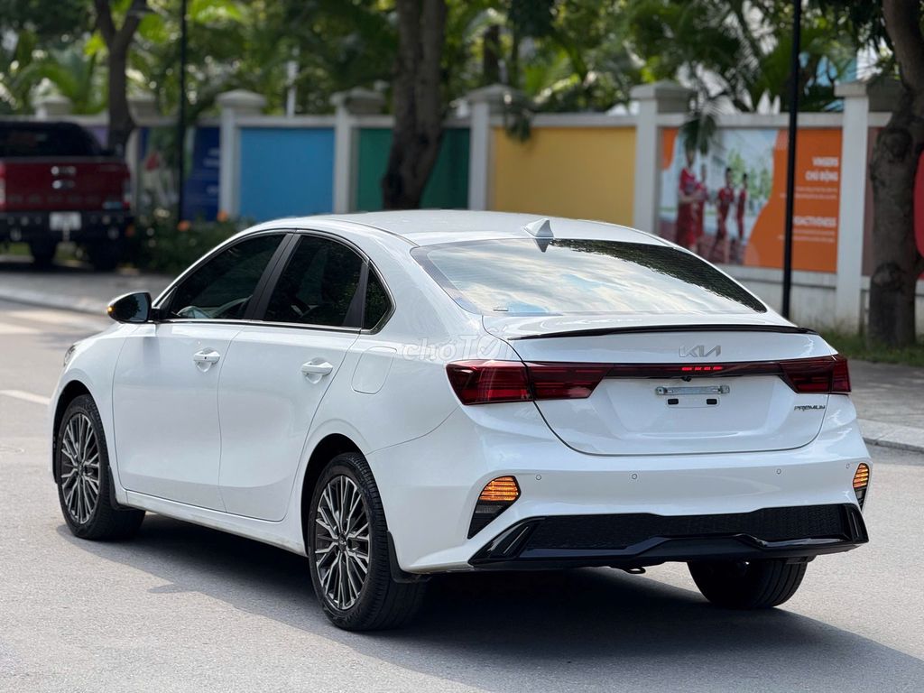 Kia K3 2.0 Premium 2021 trắng, 27.000 km. Mua bán Ô tô tại Quận Long Biên Hà Nội được đăng bởi PHÚC LÂM  AUTO hình 5