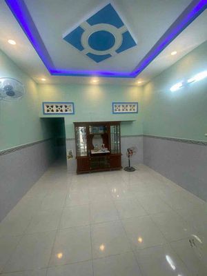 Nhà 4m x 9m đúc suốt 2pn có ban công. Mua bán nhà ở tại Huyện Hóc Môn Tp Hồ Chí Minh được đăng bởi Vinh Phương Hóc Môn