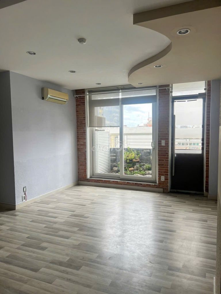 Rent · 3 bd · 111 м² · Quận Bình Thạnh, ул. Điện Biên Phủ
