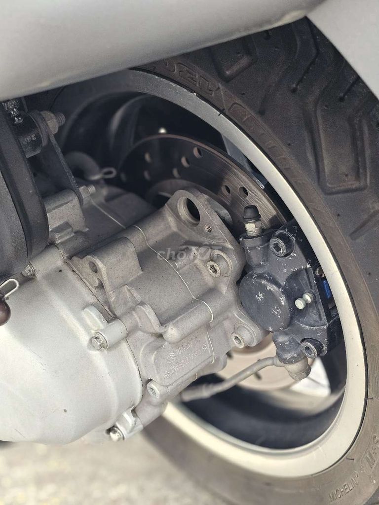 GTS 125 3vie 2014 gin. Mua bán Xe máy tại Quận Ba Đình Hà Nội được đăng bởi Bách hình 5