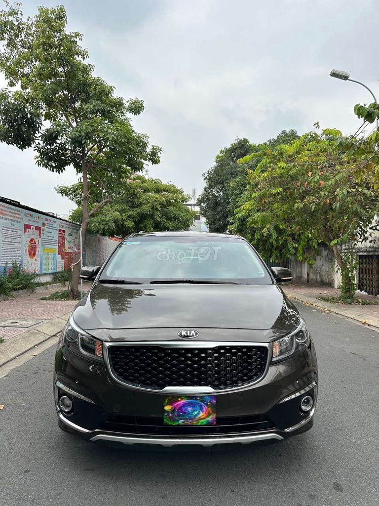 KIA SEDONA 2.2DATH,2017 máy dầu bản FULL,86000km