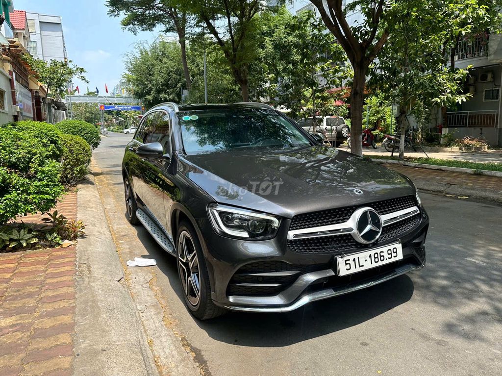 Mercedes GLC300 4Matic 2022 siêu lướt 21000 km