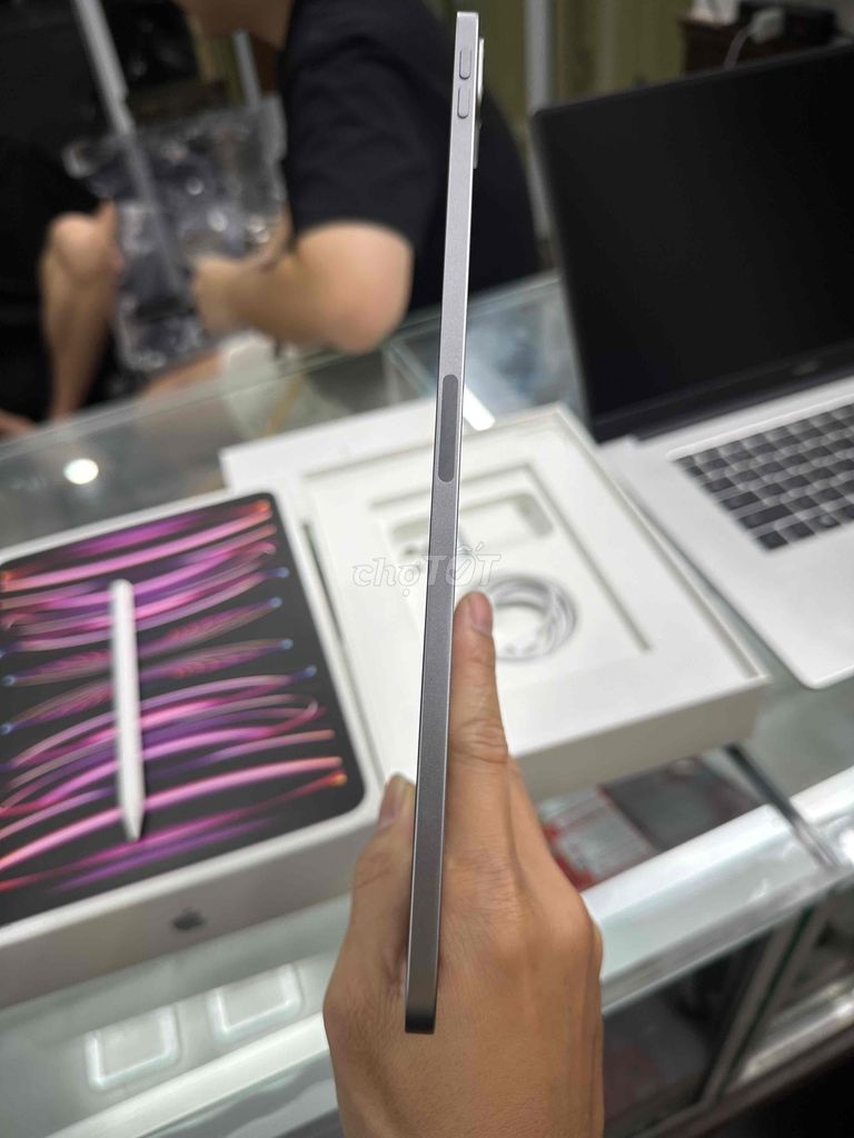 ipad pro m2 11 inch 256G full box pin 94 zin đét