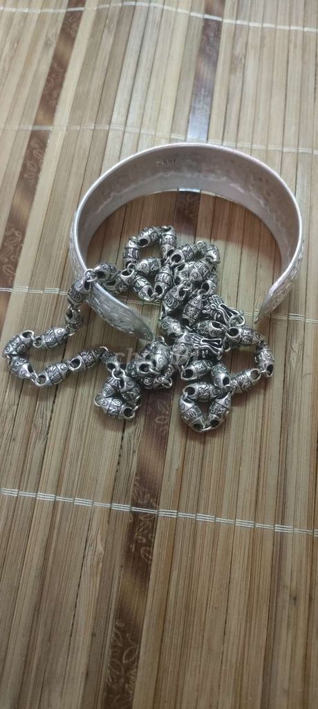 Vòng cổ và vòng tay. Mua bán Phụ kiện thời trang khác tại Quận Hoàng Mai Hà Nội được đăng bởi Tín Tâm hình 1
