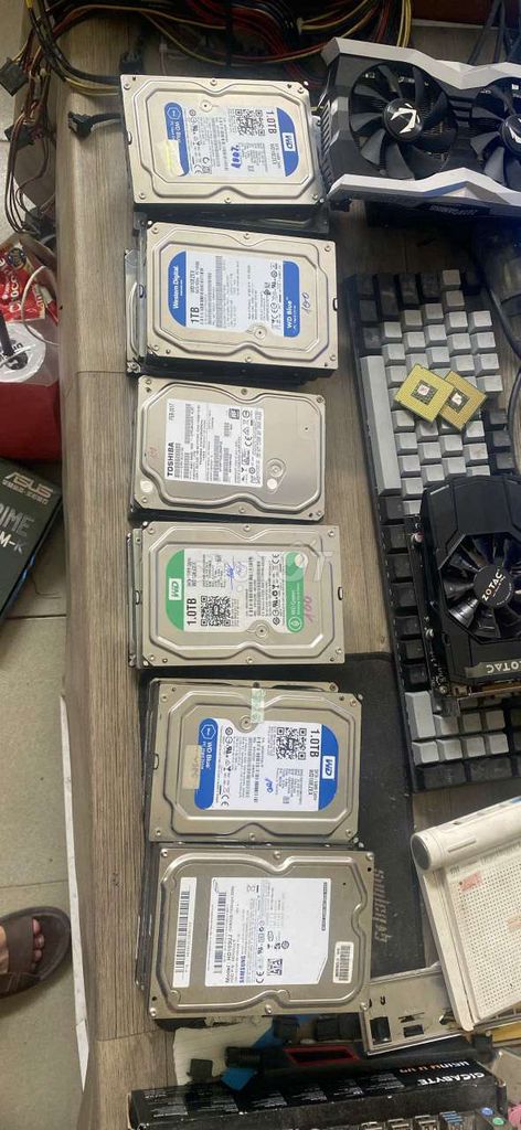 Ổ cứng HDD Western Digital WD Blue 1TB Đã sử dụng. Mua bán Linh kiện (RAM, Card...) tại Quận Lê Chân Hải Phòng được đăng bởi Vũ Thanh Tùng hình 1