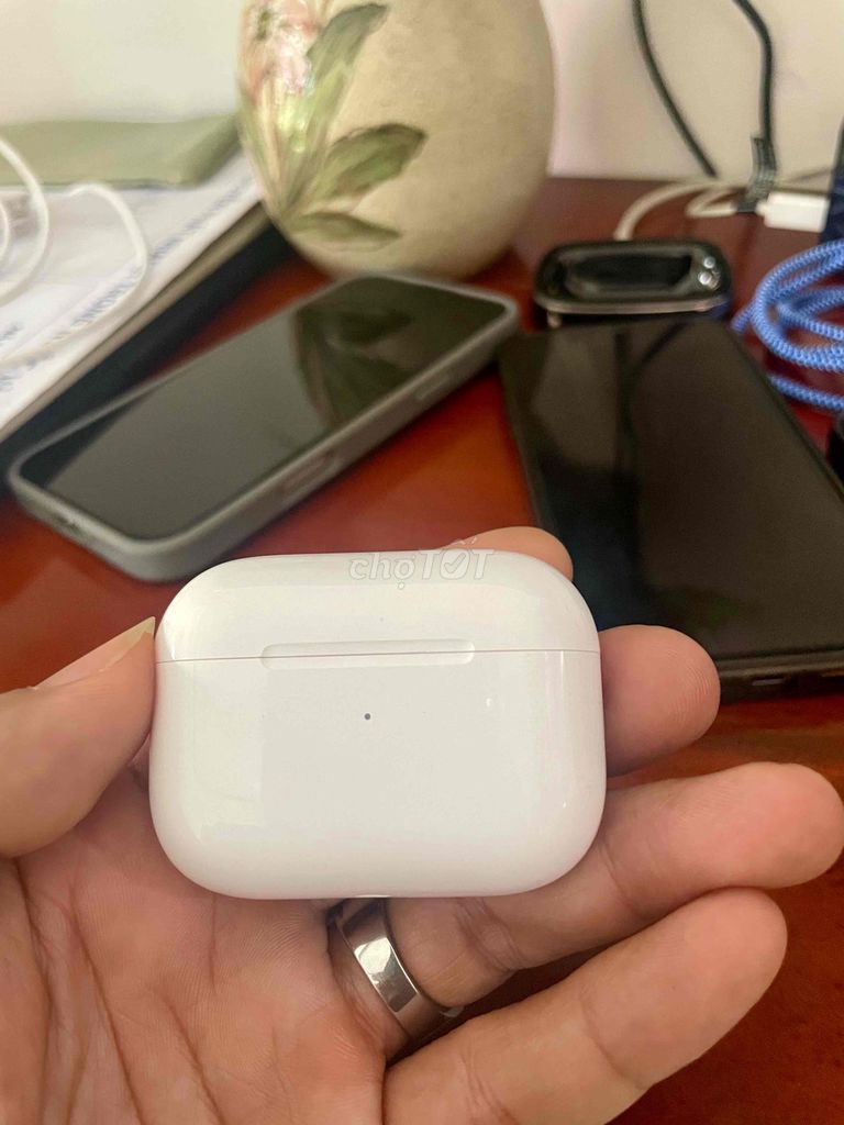 Tai nghe Apple AirPods Pro 2 Trắng. Mua bán Tivi, Âm thanh tại Quận Dương Kinh Hải Phòng được đăng bởi Cafe Mobile hình 1