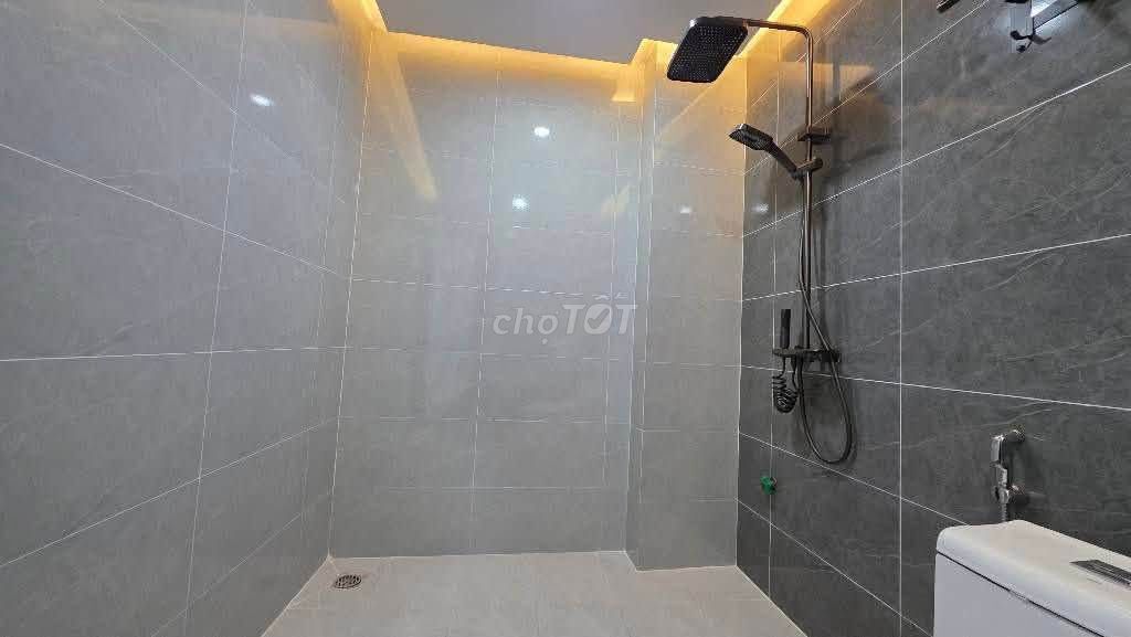 Nhà 6 tầng đẹp, trung tâm Long Biên, 7.85 tỷ - ảnh 3