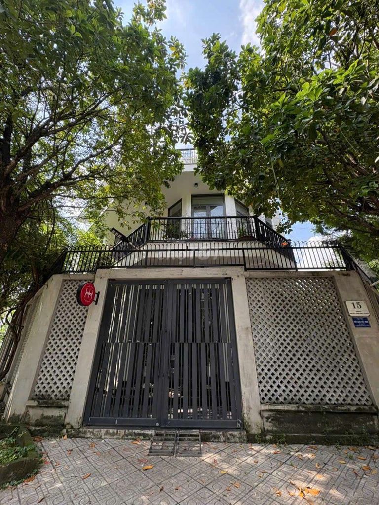VILLA NGAY GLOBAL CITY - 5PN, NGANG 10M