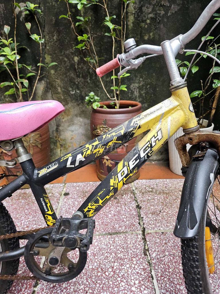 Bán xe đạp trẻ em. Mua bán Xe đạp tại Quận Tây Hồ Hà Nội được đăng bởi Thắng hình 4