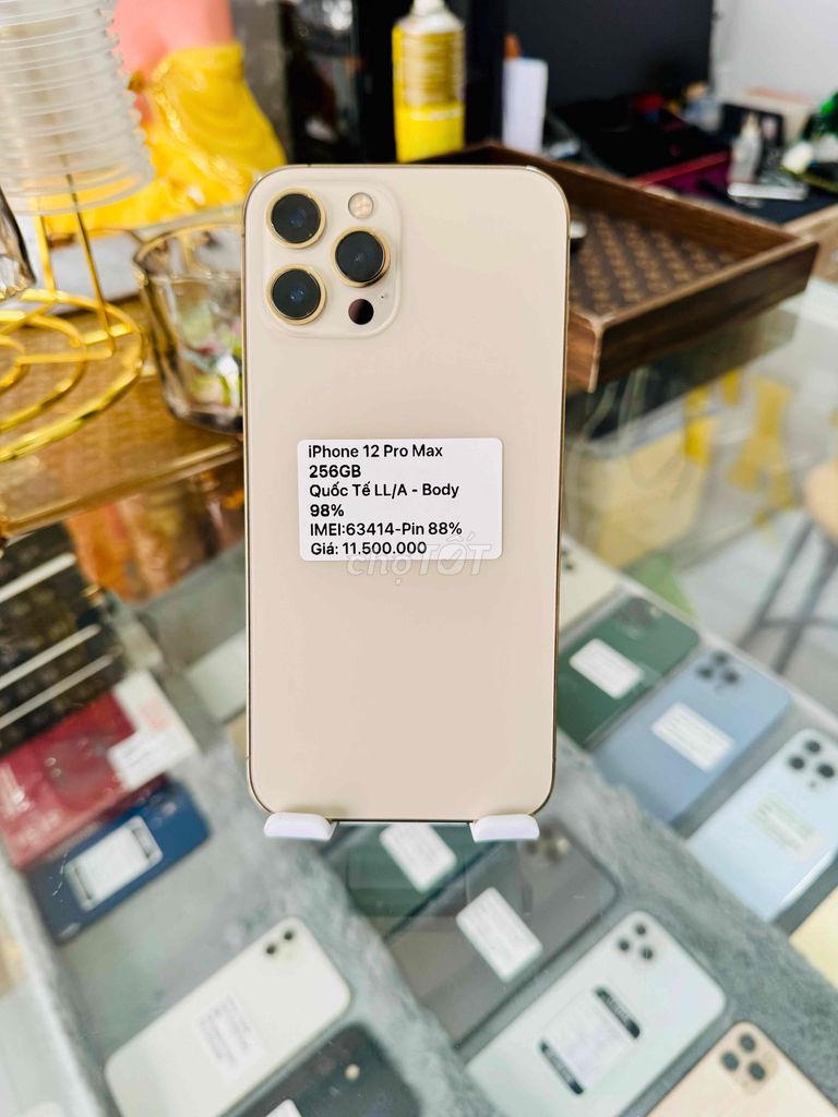 iPhone 12 Pro Max Vàng 256GB Quốc Tế (bán trả góp). Mua bán Điện thoại tại Thành phố Long Xuyên An Giang được đăng bởi Lý Apple hình 1