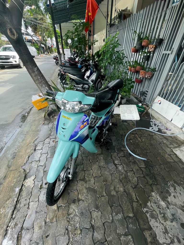 Honda 50cc màu Xanh ngọc. Mua bán Xe máy tại Quận Hải Châu Đà Nẵng được đăng bởi ku ng hình 1
