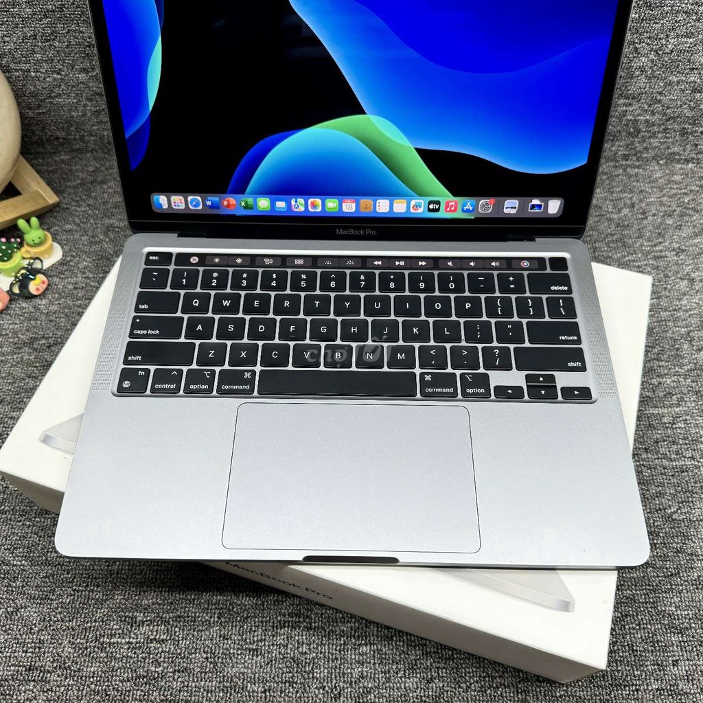 Macbook Pro 2022 M2 - Ram 16G - Máy Đẹp - Fullbox