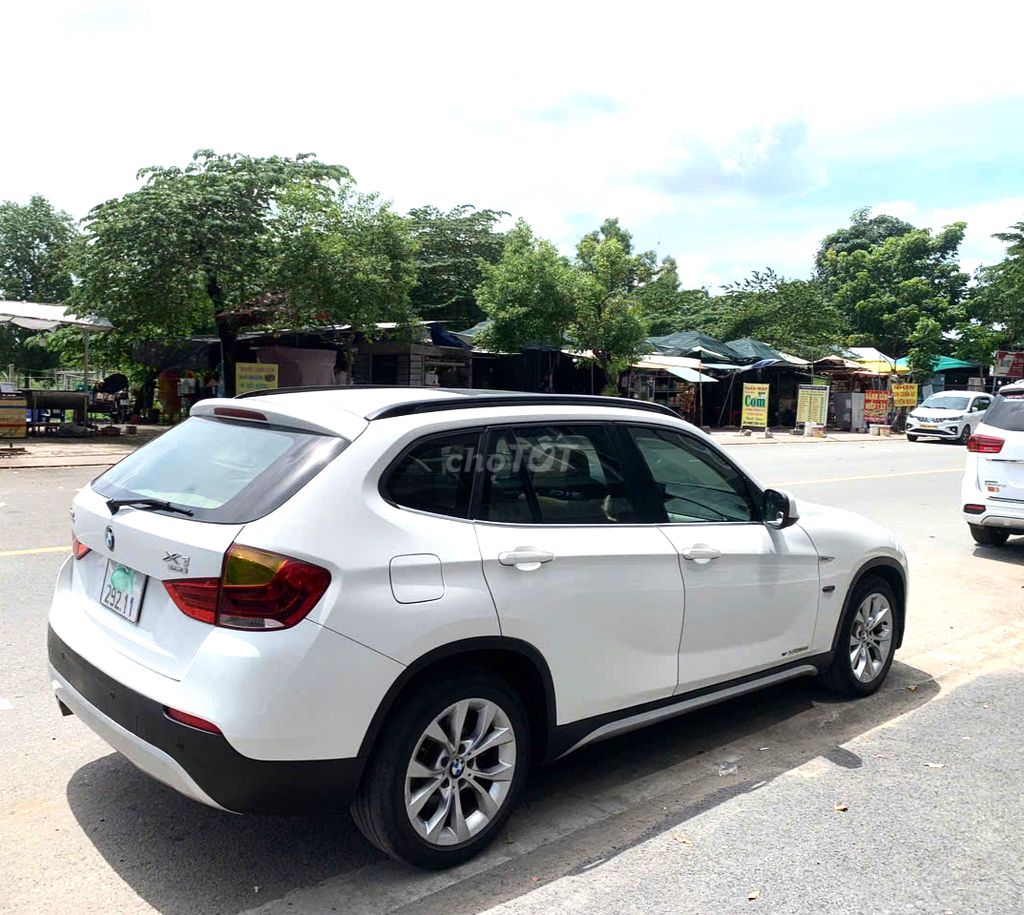 Bán rẻ BMW X1 2011 Zin độ full rất đẹp Hoặc đổi 7c. Mua bán Ô tô tại Huyện Bình Chánh Tp Hồ Chí Minh được đăng bởi Thảo Phạm hình 11