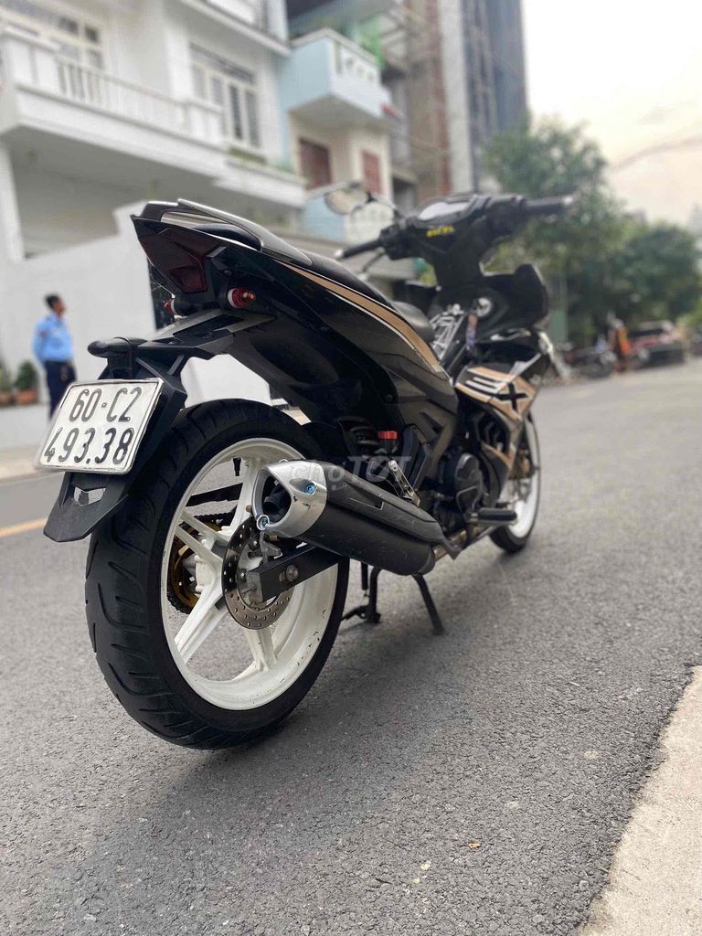 Exciter 150(2017)bstp,xe đẹp zin,máy móc êm ru. Mua bán Xe máy tại Quận 7 Tp Hồ Chí Minh được đăng bởi Trung Anh hình 4