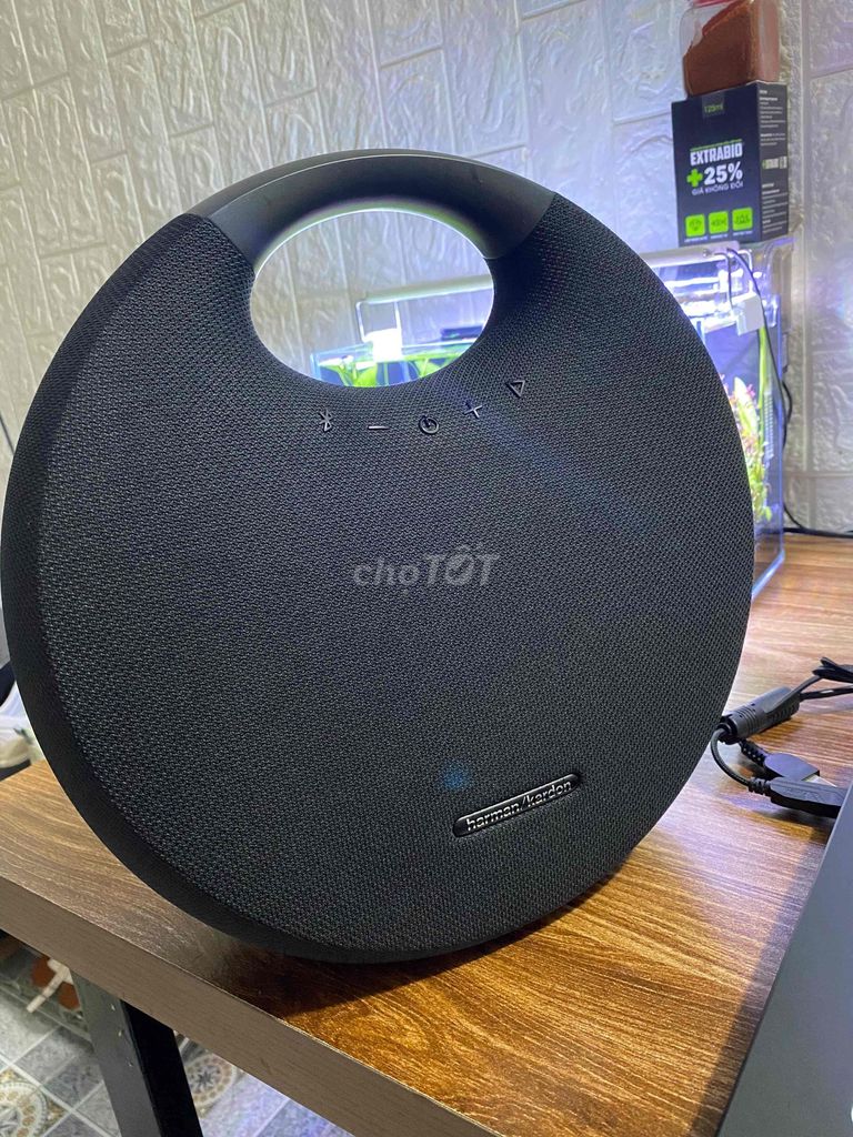 Loa Bluetooth Harman Kardon Onyx Studio 6. Mua bán Tivi, Âm thanh tại Thành phố Hải Dương Hải Dương được đăng bởi Phạm An hình 1