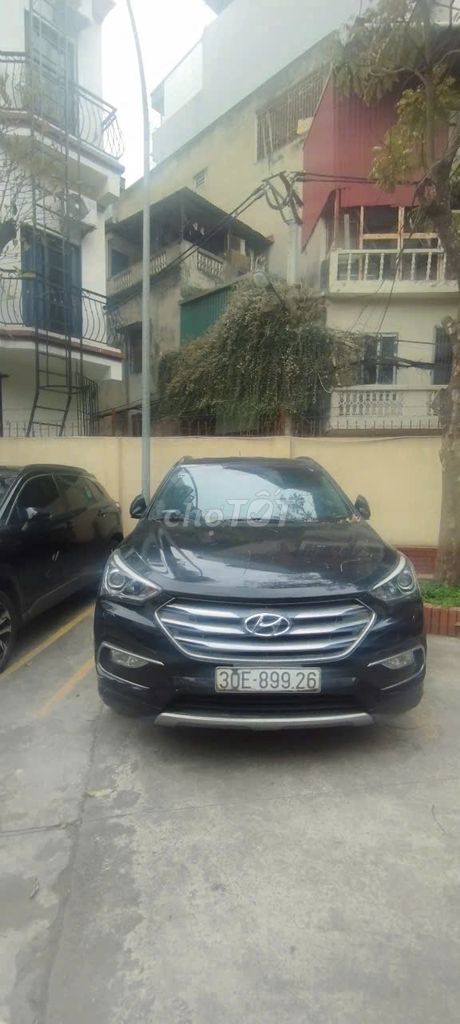 Hyundai Santa Fe 2017 2.4L - 85000 km. Mua bán Ô tô tại Quận Hà Đông Hà Nội được đăng bởi Bùi Hoàng Nam hình 5