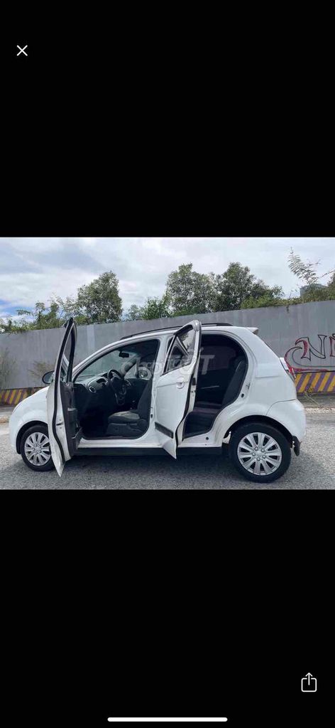 Chevrolet Spark số sàn 5 chỗ màu trắng. Mua bán Ô tô tại Huyện Hóc Môn Tp Hồ Chí Minh được đăng bởi A Mỹ hình 3