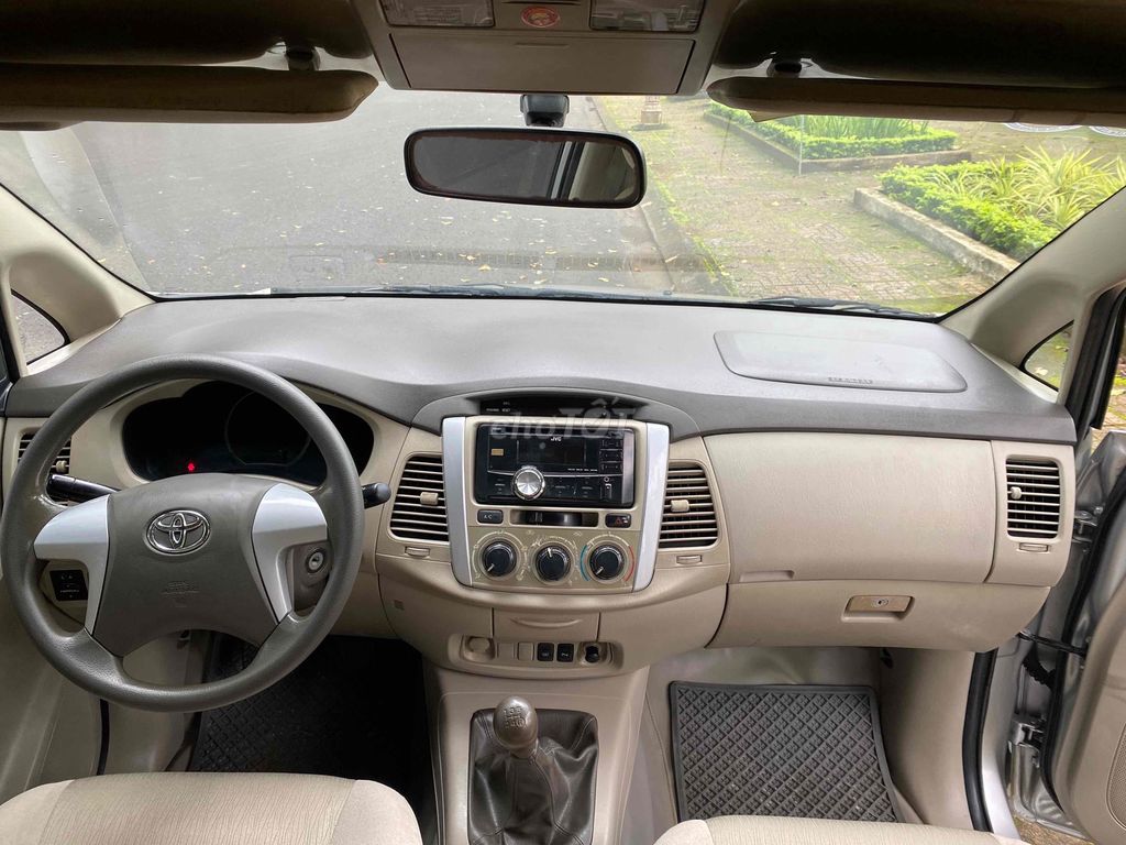 Toyota Innova 2016 2.0E - 110000 km. Mua bán Ô tô tại Thành phố Buôn Ma Thuột Đắk Lắk được đăng bởi Công Toàn hình 6