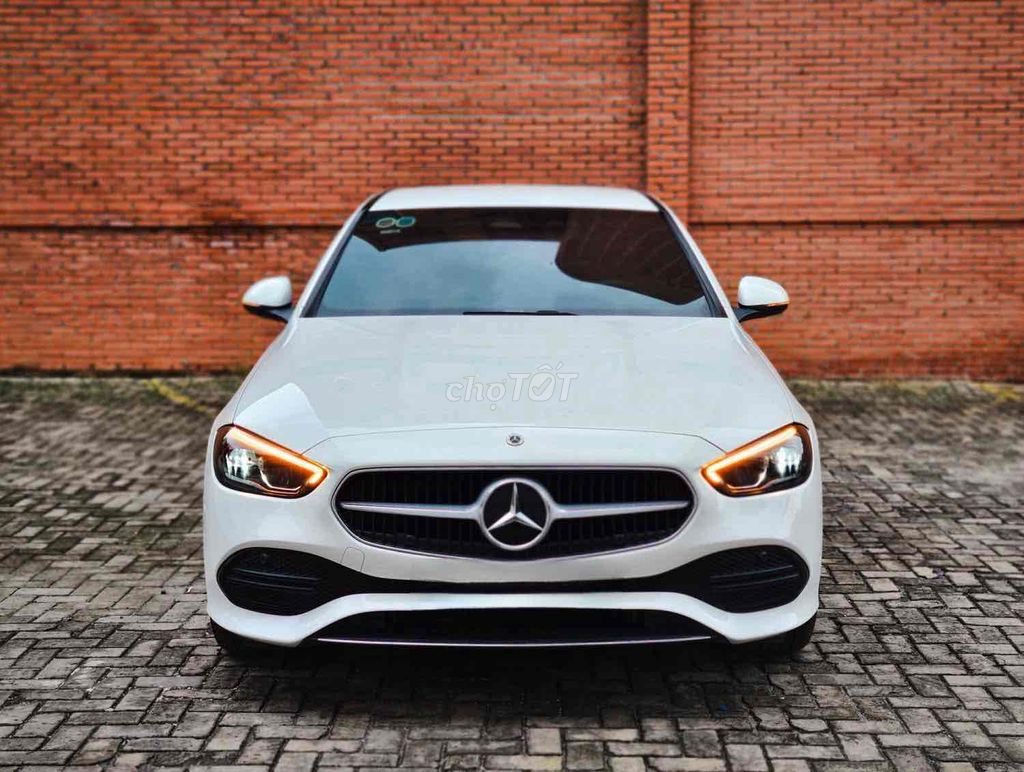 C200 Avangarde V1 model 2023 Trắng Nâu chuẩn hãng. Mua bán Ô tô tại Quận 1 Tp Hồ Chí Minh được đăng bởi Lưu Thế Hoàng hình 1