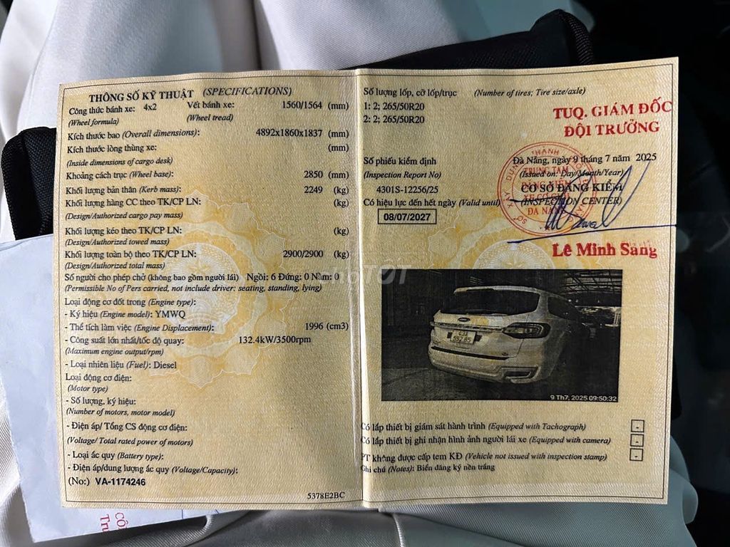 Ford Everest 2020 Titanium 2.0L AT 4x2 - 95000 km. Mua bán Ô tô tại Quận Hải Châu Đà Nẵng được đăng bởi Phương Anh hình 4