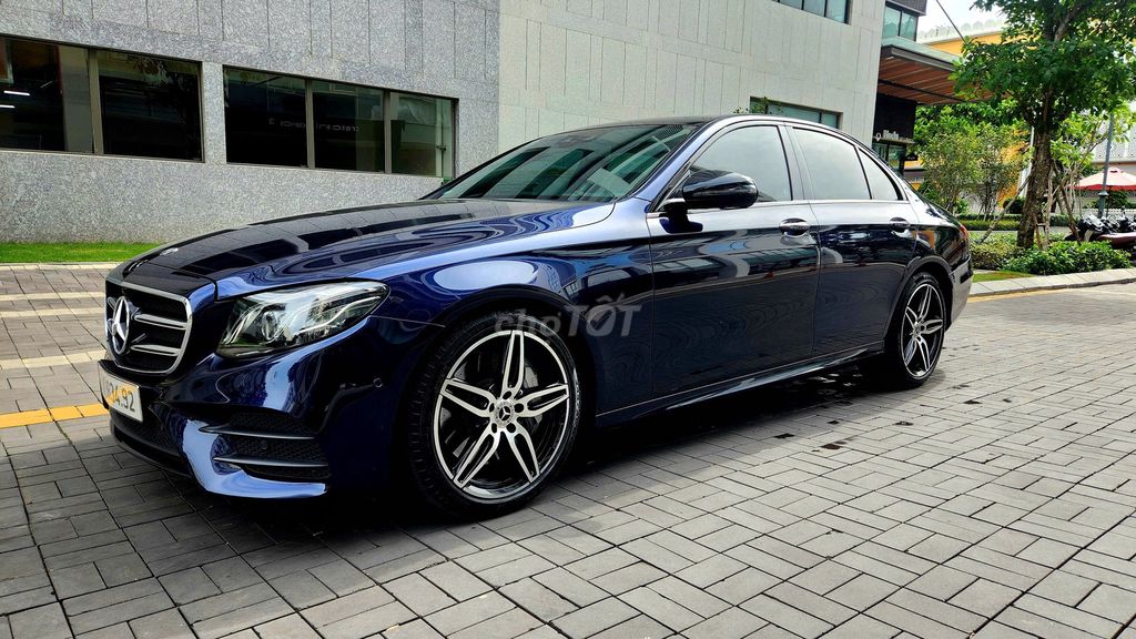 E300 AMG giá mua mới 3,2 tỷ nay bán 1ty2xx. Mua bán Ô tô tại Quận 7 Tp Hồ Chí Minh được đăng bởi tuấn anh hình 11