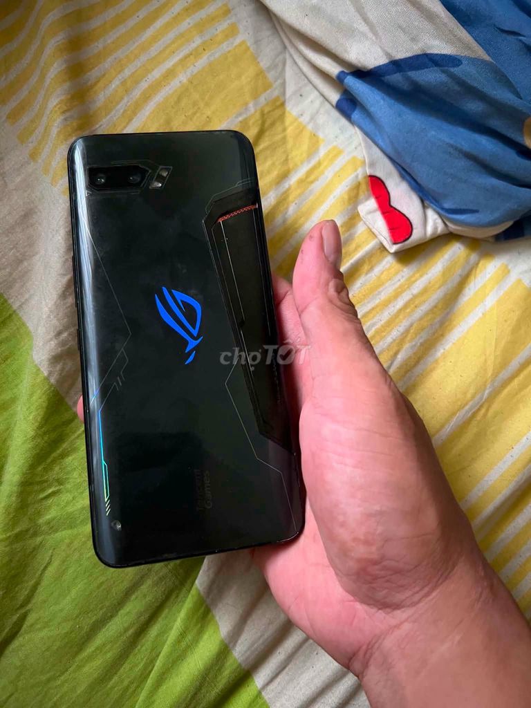 ROG Phone 2 8GB/128GB Đen. Mua bán Điện thoại tại Quận 10 Tp Hồ Chí Minh được đăng bởi Hội Đồ Điện Tử hình 1