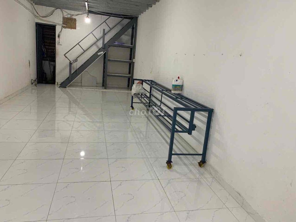 Nhà Mặt Tiền Đường Đoàn Hồng Phước Giá Thuê Bằng Giá Hẻm