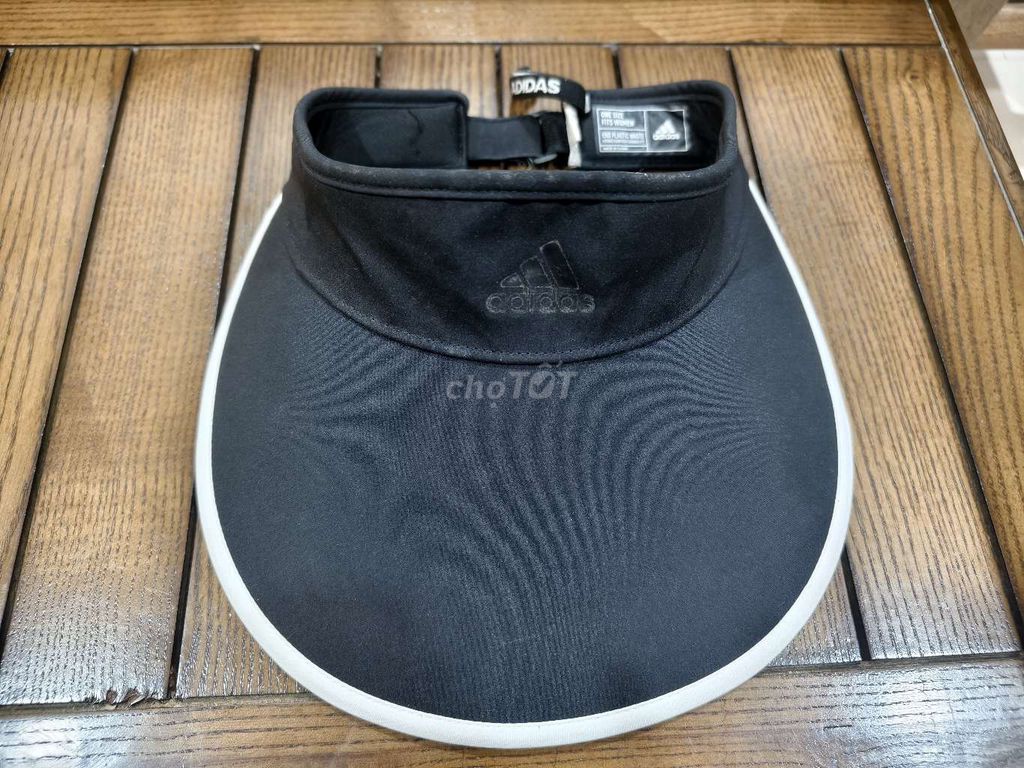 Mũ nửa đầu Adidas chính hãng. Used . Mua bán Phụ kiện thời trang khác tại Quận Cẩm Lệ Đà Nẵng được đăng bởi QPhương  hình 1