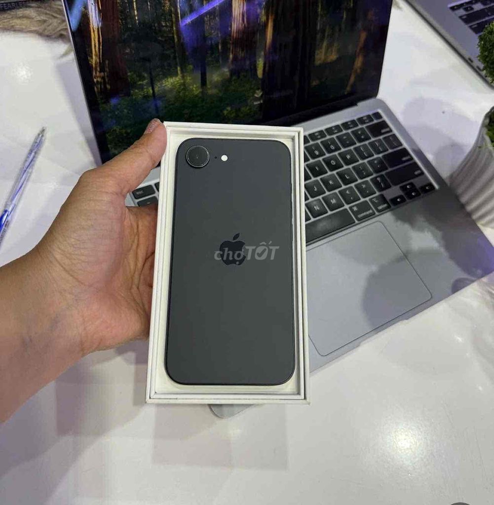 iPhone 17 E  256GB Đen new body. Mua bán Điện thoại tại Quận 3 Tp Hồ Chí Minh được đăng bởi Nam Á Mobile hình 1