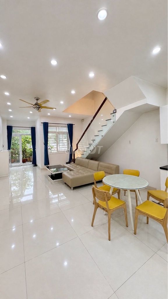 Nhà 3 tầng mặt tiền Phong Phú 4 Lovera Park, Bình Chánh, 8 tỷ - ảnh 5