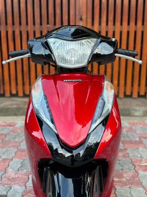 LEAD 2017 bstp. Mua bán Xe máy tại Thành phố Thủ Đức Tp Hồ Chí Minh được đăng bởi cửa hàng xe máy Bốn Nguyễn quận 9