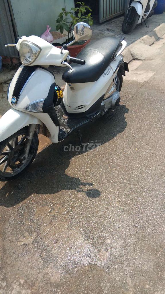 Mới mua xe điện .bán rẻ xe  bình thường  chạy tốt. Mua bán Xe máy tại Quận Bình Tân Tp Hồ Chí Minh được đăng bởi Anh Thạch hình 4