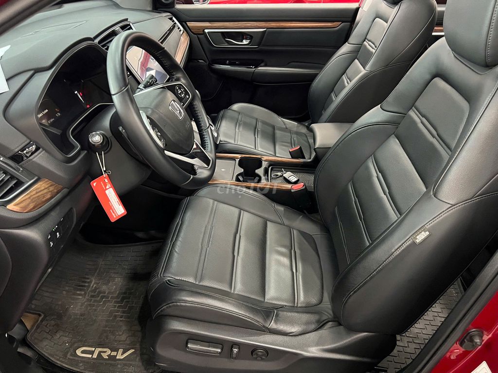 CRV bản L 2021 odo 7v cực đẹp. Mua bán Ô tô tại Quận 3 Tp Hồ Chí Minh được đăng bởi Thái Phạm hình 11