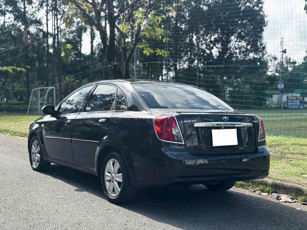 Bán xe 5 chỗ lasenti đời 2004,xe đẹp. Mua bán Ô tô tại Quận Cái Răng Cần Thơ được đăng bởi Hoang anh hình 4