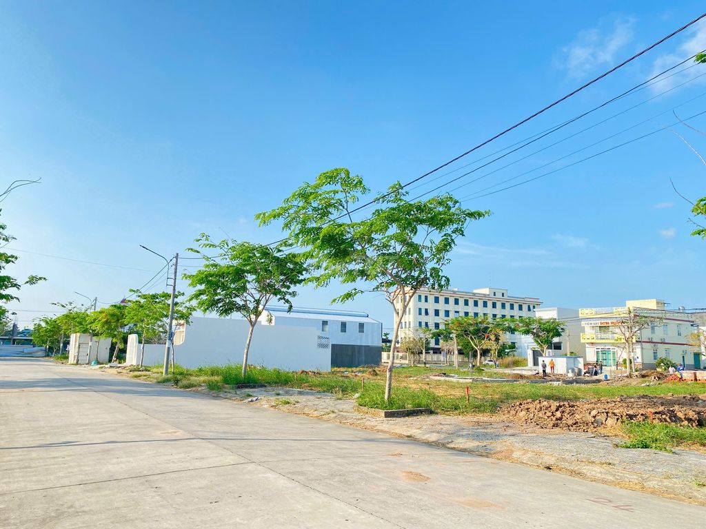 ĐẤT NỀN 100% THỔ CƯ SỔ SẴN KĐT MỚI HOÀNG PHÁT - PHƯỜNG 1, TP. BẠC LIÊU. Mua bán đất tại Thành phố Bạc Liêu Bạc Liêu được đăng bởi Lê Phạm Đất Nước hình 1