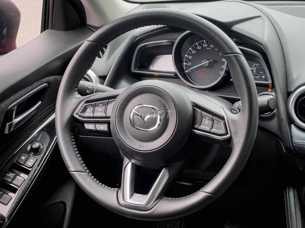 Mazda 2 Luxury 2021