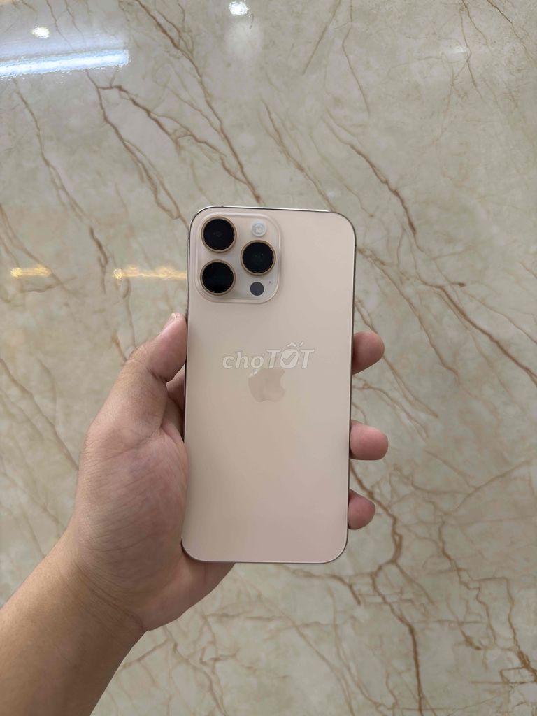 iPhone 16 Pro Max 512GB Vàng. Mua bán Điện thoại tại Quận Sơn Trà Đà Nẵng được đăng bởi Văn Tuấn hình 1