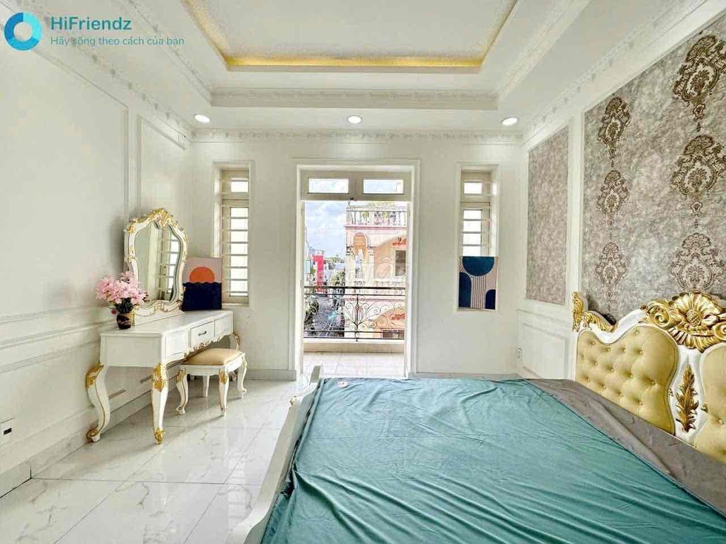🏡 STUDIO BAN CÔNG FULL NỘI THẤT – PHONG CÁCH TÂN CỔ ĐIỂN SANG TRỌNG