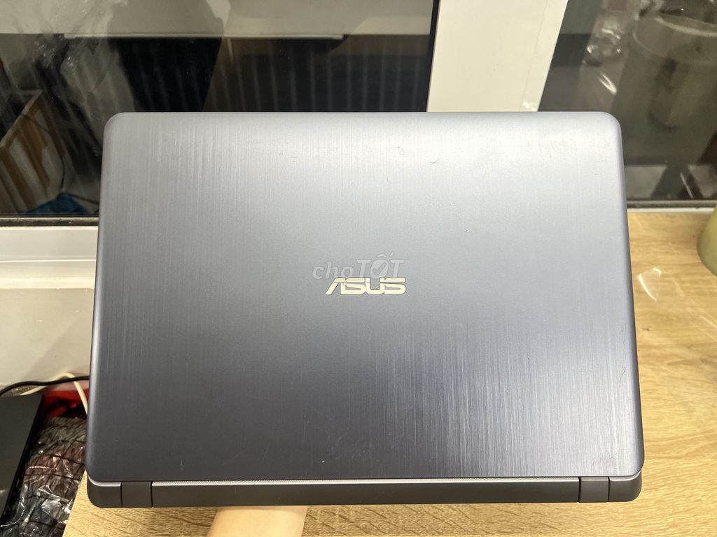 🪻ASUS VIVOBOOK X507U i5-8250U/8/256 15"6 FHD. Mua bán Laptop tại Quận Bình Thạnh Tp Hồ Chí Minh được đăng bởi Nguyễn Công Lý hình 1